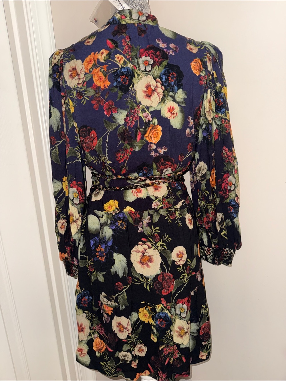 ALICE + OLIVIA Antonette Floral Balloon-Sleeve Minidress size 10 NWT - Picture 6 of 9